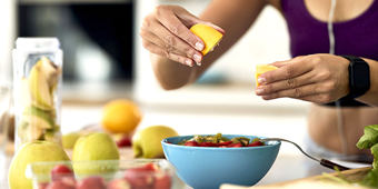 P-W-PHY04169-Sports-Nutrition_760x427